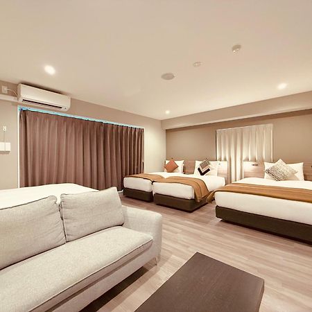 Comforts81 Shinsaibashi Осака Екстер'єр фото