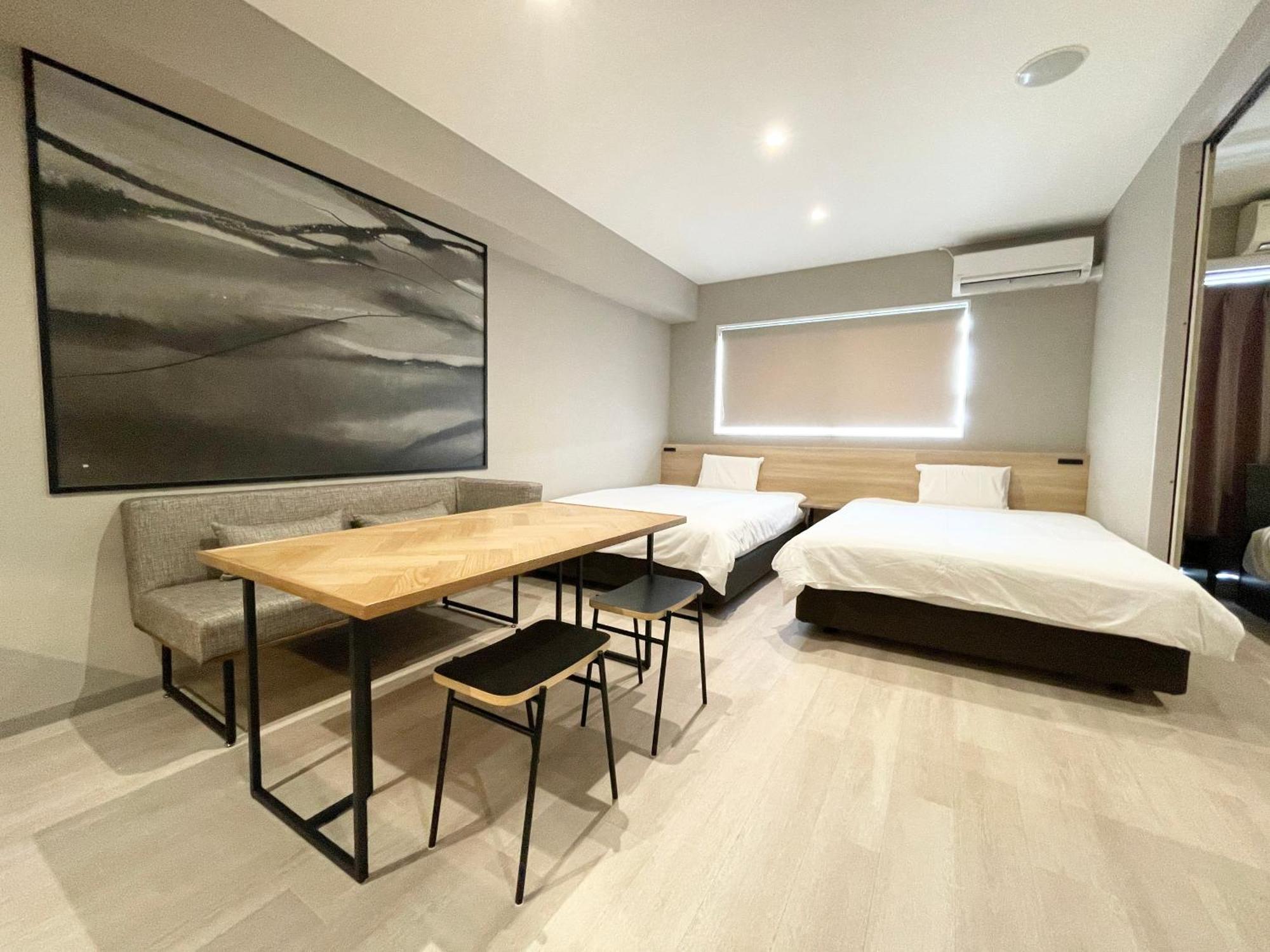 Comforts81 Shinsaibashi Осака Екстер'єр фото